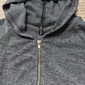 Emma & Sam gray zip up sweater with hood. Size XS in great condition